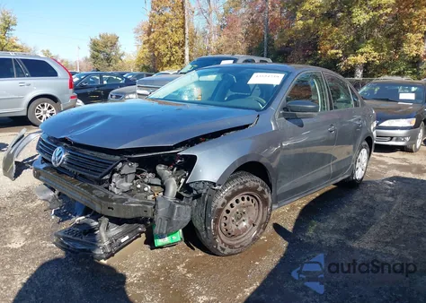 2011 Volkswagen Jetta 2.0L S из США, поврежденный, VIN 3VW2K7AJ4BM068513